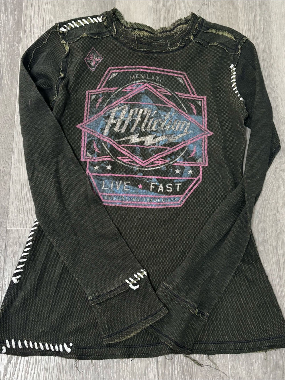 Affliction Live Fast Long Sleeve Reversible Waffle Knit Thermal Top Grunge Goth